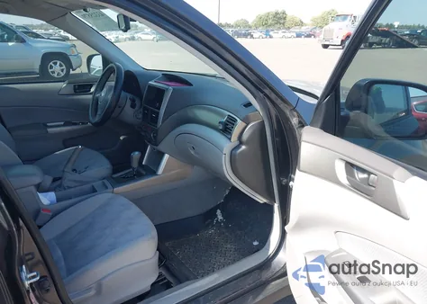 2009 Subaru Forester 2.5X из США, поврежденный, VIN JF2SH61629H794409